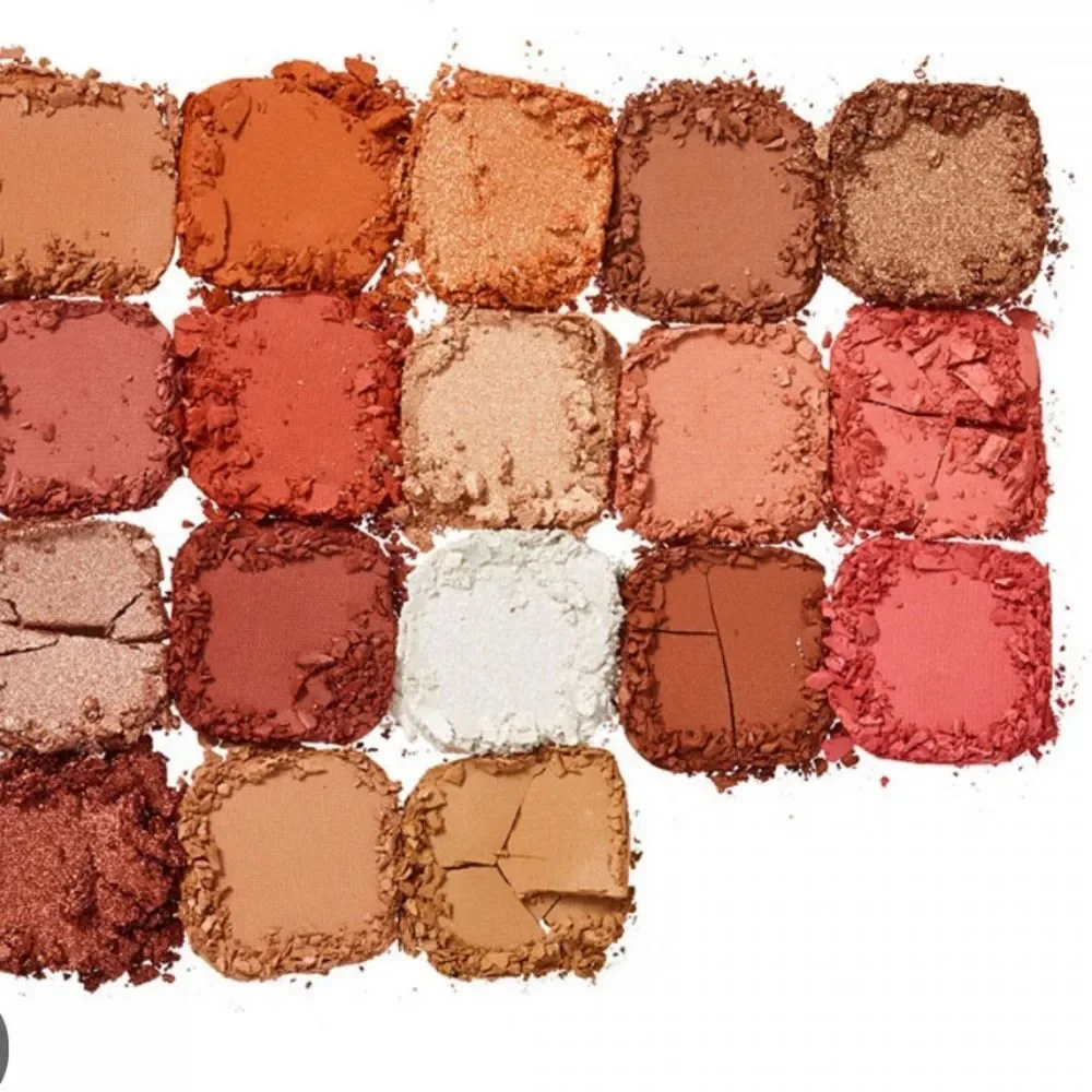Revolution Beauty Forever Flawless Eyeshadow Palette‎